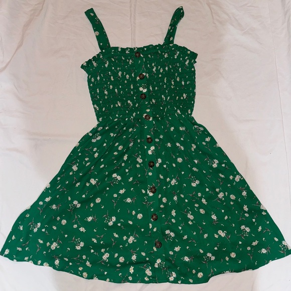 jessica simpson green floral dress Jessica Simpson Size X Small Misses Short Sleeve Dress main image 0